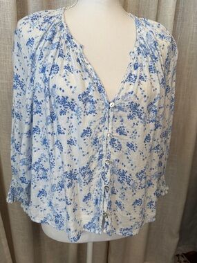 Rails Mariah Blue Blossoms Linen Blend Blouse Button Front Flowy Top M